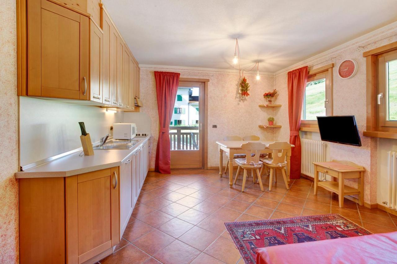 Apartamento La Baitina App B Livigno Exterior foto