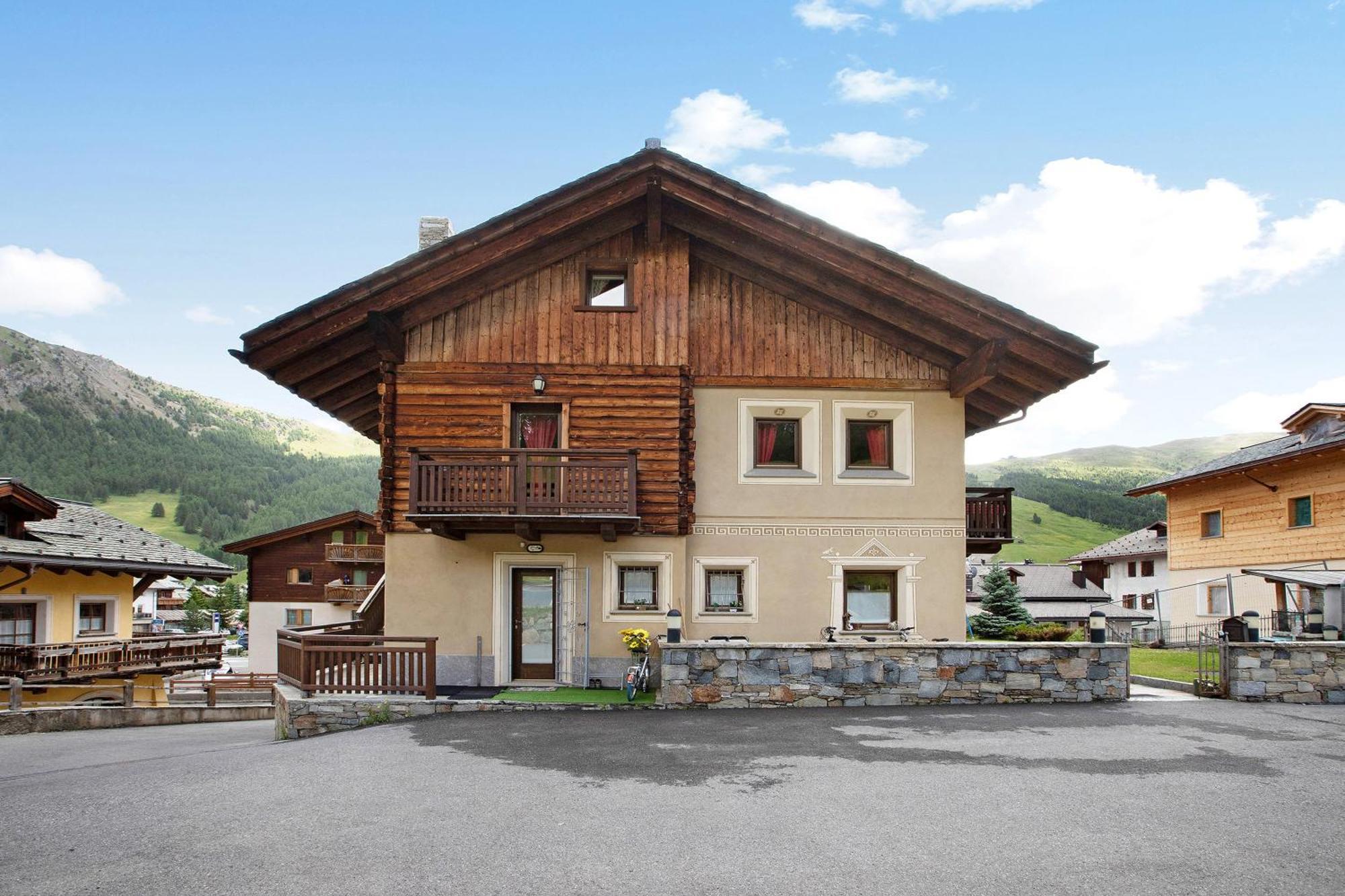 Apartamento La Baitina App B Livigno Exterior foto